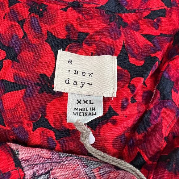 A New Day Women's Red Floral Print Button-Front Blouse - Size XXL - NWT - Picture 2 of 9